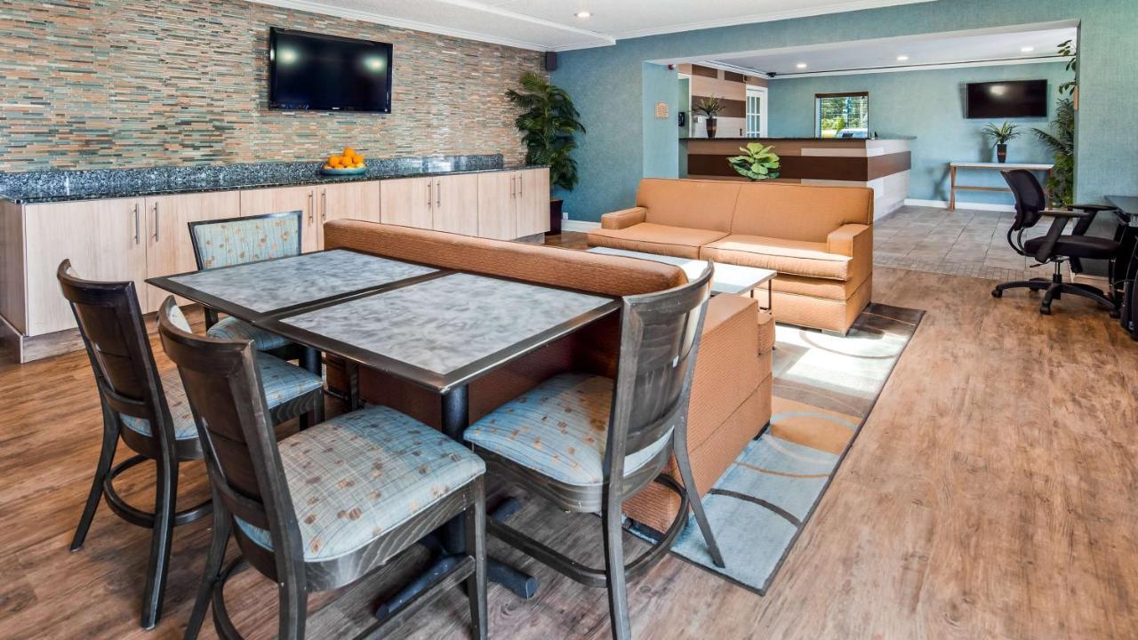 Best Western Leisure Inn Lakewood Bagian luar foto