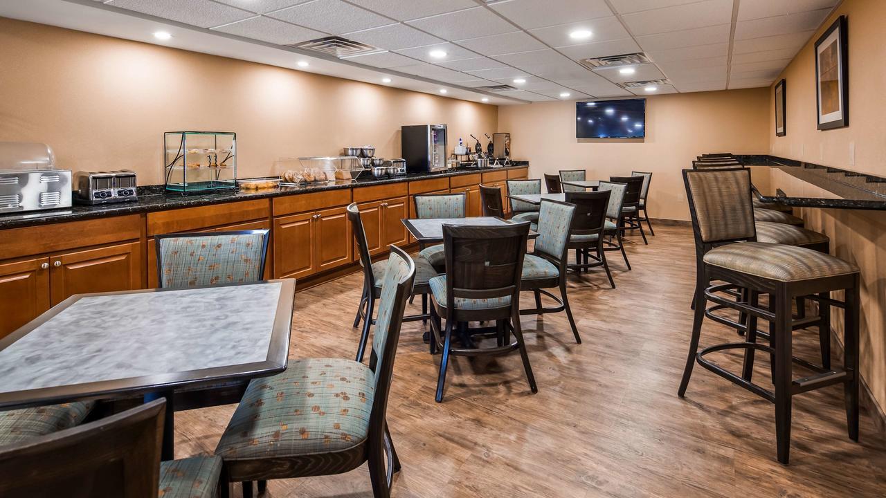 Best Western Leisure Inn Lakewood Bagian luar foto